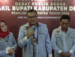 Debat Ke 2 KPU Deli Serdang Lom Lom Suwondo Mampu Menjawab Serangan 2 Paslon Lain