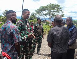 KOMSOS HABEMA DISAMBUT GEMBIRA WARGA KEMALI