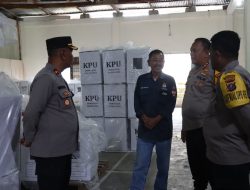 Jelang Pungut dan Hitung Suara, Kapolres Humbahas Lakukan Pengecekan Gudang Logistik Pilkada Serentak 2024.