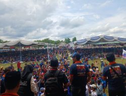 Belasan Ribu Pendukung Eflianah- Yugi Padati Kampanye Akbar di Lapangan Mekarjaya Mesuji