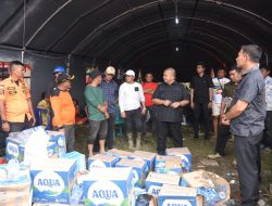 Dolly Tinjau Wilayah Yang Terdampak Banjir Bandang di Tapsel