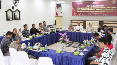 Dimasa Tenang KPU Pasaman Imbau Paslon Dan Partai Pendukungnya Bersihkan APK,