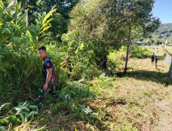 Satgas Yonif 642/Kps Bantu Pembuatan Jalan