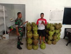 Babinsa Kratonan Monitoring Penyaluran Gas LPG 3 Kg