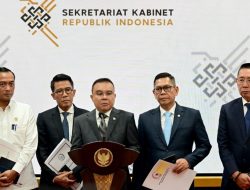 Presiden RI Prabowo Subianto Terima Dewan Ekonomi Nasional (DEN) di Istana Merdeka