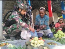 Rosita Habema Bantu Ekonomi Warga Mamba