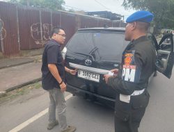 Bulan Tertib Lalu Lintas, Personel Denpom I/5 Lakukan Razia*