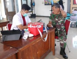 Peduli Kemanusiaan, Anggota Koramil 03/Serengan Ikuti Donor Darah.