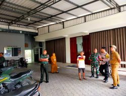 Danramil 03 Serengan Orientasi Sekaligus Cek Gereja Dalam Rangka Nataru di Wilayah Kelurahan Joyotakan.