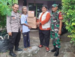 Babinsa Danukusuman dan Bhabinkamtibmas Bersinergi Bantu Pendistribusian Gizi Kepada Difabel