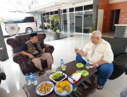 DI AWALI SILATURAHMI BERSAMA H. AJIB SHAH DAN H. BUDI , KSJ SALURKAN 1 TON BERAS MURAH DI TINJOWAN UJUNG PADANG KAB. SIMALUNGUN*