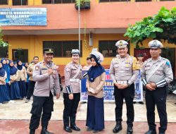Kasat Lantas dan Kapolsek Serbelawan Gelar Sosialisasi Keselamatan Berlalu Lintas di Dua SMA