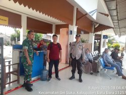 Personil Polsek Perdagangan Amankan Arus Balik Lebaran di Stasiun Bandar Tinggi