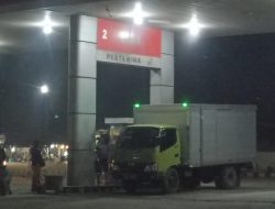 Lapor pak Kapolres Serdang Bedagai SPBU SEIJINGGI 14.206.1106.diduga tempat mafia BBM solar bersubsidi.