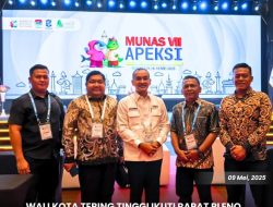 Walikota Tebingtinggi H Iman Irdian Saragih Ikuti Rapat Pleno Munas VII Apeksi 2025, Walikota Surabaya Terpilih Kembali Menjadi Ketua