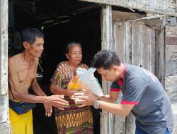 Beras Tinggal Satu Muk,Pasangan Suami Istri Sedih Belum Makan Siang