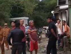 Wartawan toba saat Meliput Di Aniaya Pelaku Galian C ilegal di toba