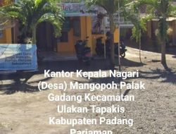 Jalan Rusak Parah Sudah 15 Tahun Lebih Dibiarkan Tak Pernah Ada Perbaikan Di Korong Palak Gadang Nagari Mangopoh Palak Gadang Kecamatan Ulakan Tapakis Kabupaten Padang Pariaman”