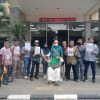 Masyarakat meminta kepada DPP partai Gerindra , Dedek Pradesa di PAW kan , diduga telah menggelapkan dana masyarakat sebesar Rp. 14 miliar .