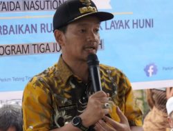 Walikota Tebingtinggi H Iman Irdian Saragih Lakukan Peletakan Batu Pertama Bantuan Perbaikan RTLH.