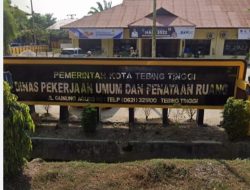 “KAJARI TEBING TINGGI LAMBAN PERIKSA DAN TAHAN 2 KETUA KSM PELAKSANA PENGERJAAN SANITASI SEPTIK TANK INDIVIDUAL FIKTIF TAHUN 2024 “
