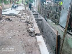 Proyek Rehabilitasi Drainase di Kompleks Perumahan Purnawirawan Kelurahan Bulian di Duga Mar Up.