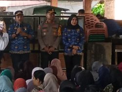Wali Kota Tebing Tinggi Salurkan Bantuan dan Minta Maaf Atas Kekurangan Pelayanan Saat Banjir