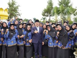 Sumpah Janji 1.070 PPPK Paruh Waktu, Walikota Tebingtinggi Minta Tunjukkan Kinerja Terbaik Layani Masyarakat.