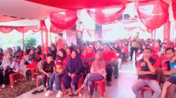 DPC PDIP Kota Tebingtinggi Gelar Sosialisasi Ranperda Dilanjutkan Pemberian Paket Lebaran Kepada Pengurus Partai.