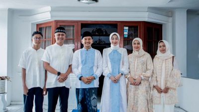 Walikota dan Wakil Walikota Tebingtinggi Laksanakan Shalat Idul Fitri 2447 H Bersama Ribuan Warga .