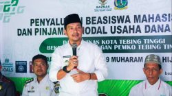 Sinergi Pemko Tebingtinggi dan Baznas, Walikota Serahkan Bantuan Beasiswa Mahasiswa dan Modal Usaha Tanpa Riba.