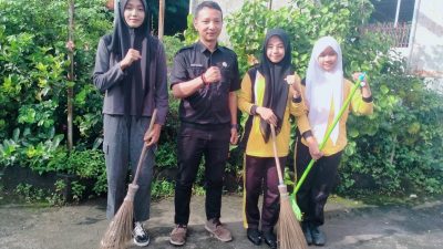 Lurah Rambung Terus Galakkan Gorong Royong Secara Rutin Lanjutkan Program Pemerintah “GIA”.