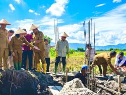 Senyum Haru Petani Toba Saat Sabam Rajagukguk Resmikan Pembangunan Irigasi dan Beri Alsintan