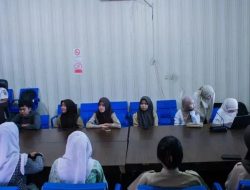 Tingkatkan Keterampilan Digital,Diskominfo Kota Tebingtinggi Latih Siswa PKL dan Mahasiswa Magang Buat Video Reels.
